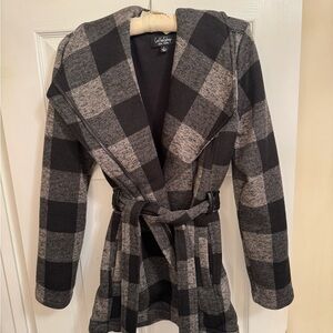 CoffeeShop Black and Gray Plaid Trench Coat